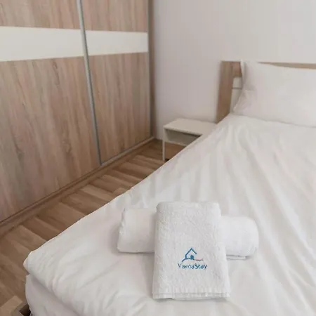 Beachfront 1br With Sea View, Cabacum Plaza, Kabakum Apartment *