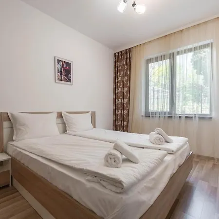 Beachfront 1br With Sea View, Cabacum Plaza, Kabakum