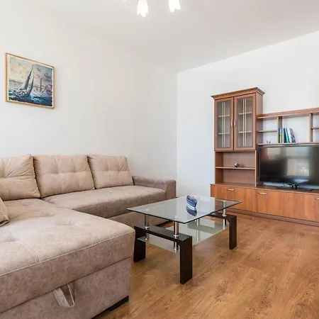 Beachfront 1br With Sea View, Cabacum Plaza, Kabakum Apartment Varna